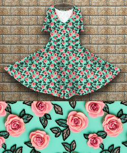 P7 Peggy Dress - Roses on mint